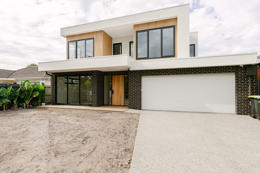 New double storey home in Aspendale, modern style, house facade